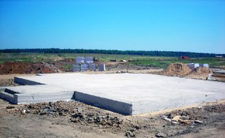 Фундамент монолитная плита Каменск-Шахтинский цена от 2827 руб.